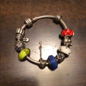 PANDORA 💯 authentic